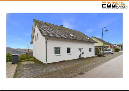 Foto - Haus zum Kaufen in Lampaden 399.000,00 € 200.97 m²