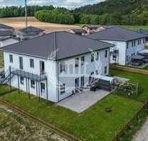 Haus zum Kaufen in Kirchroth 1.290.000,00 € 342 m²