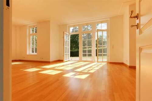 Foto - Haus zum Mieten in Kronberg 5.600,00 € 235 m²