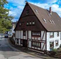 Haus zum Kaufen in Kreuztal 109.000,00 € 195 m²