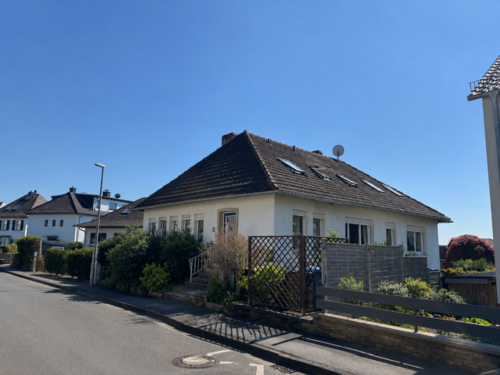 Foto - Haus zum Kaufen in Geisenheim 895.000,00 € 340.63 m²