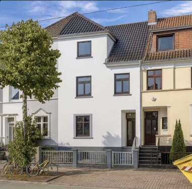 Foto - Haus zum Mieten in Bremen 390,00 € 229 m²