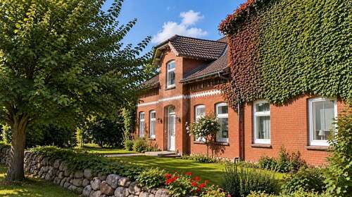 Foto - Haus zum Kaufen in Beldorf 345.000,00 € 325 m²