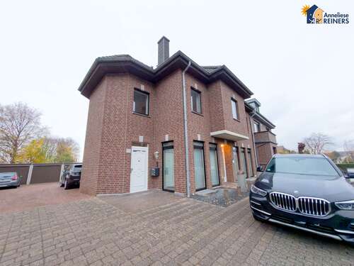 Foto - Haus zum Kaufen in Wassenberg 549.000,00 € 236 m²