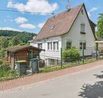 Haus zum Kaufen in Weilrod 420.000,00 € 243 m²