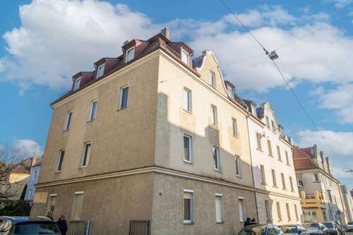 Foto - Haus zum Kaufen in Augsburg 879.000,00 € 393 m²