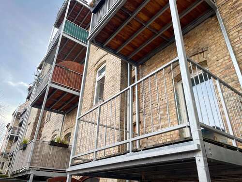 Foto - Wohnung zum Mieten in Halle 400,00 € 54 m²