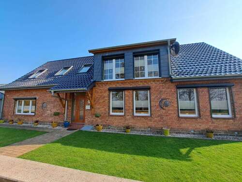 Foto - Haus zum Kaufen in Altkalen OT Damm 282.000,00 € 240 m²