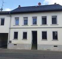 Haus zum Kaufen in Wachtberg Adendorf 295.000,00 € 167.83 m² - Wachtberg / Adendorf