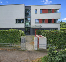 Haus zum Mieten in Hamburg 2.817,00 € 160.1 m²