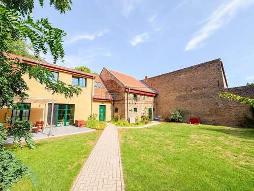 Foto - Haus zum Kaufen in Nuthetal 790.000,00 € 149 m²