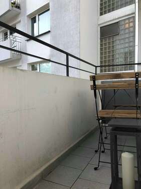 Foto - WG-Zimmer in Frankfurt am Main 735,00 € 27 m²