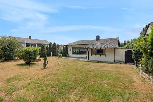 Foto - Haus zum Kaufen in Bexbach 396.000,00 € 125 m²