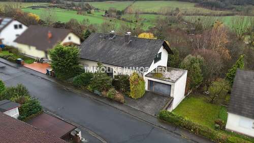 Foto - Haus zum Kaufen in Sannerz 235.000,00 € 241 m²