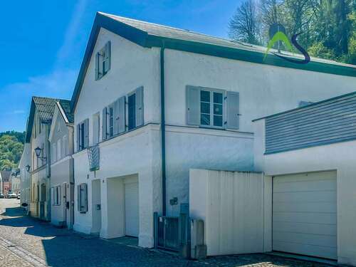 Foto - Haus zum Kaufen in Riedenburg 599.000,00 € 181.05 m²