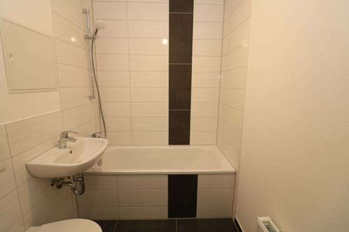Foto - Wohnung zum Mieten in Freiberg 479,00 € 67.92 m²