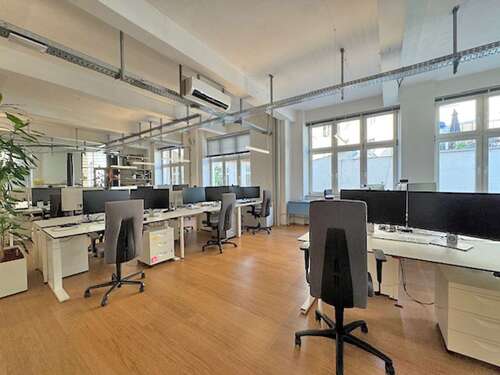Foto - Büro in München 4.721,20 € 214.6 m²