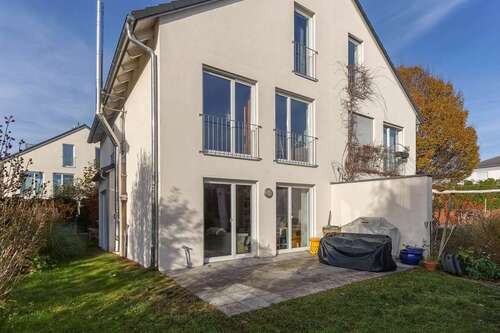 Foto - Haus zum Kaufen in Ingolstadt 795.000,00 € 159.32 m²