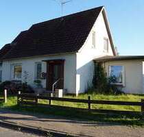 Haus zum Kaufen in Neuhaus 129.000,00 € 126.93 m²