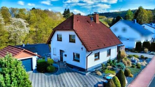 Foto - Haus zum Kaufen in Heringen 234.000,00 € 135 m²