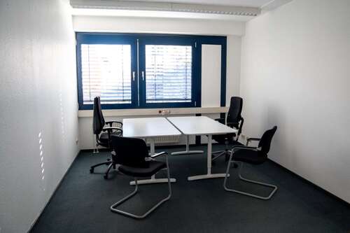 Foto - Büro in Köln 490,00 € 26 m² - 490,00&nbsp;EUR Kaltmiete, ca.&nbsp; 26,00&nbsp;m&sup2;