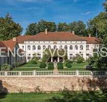 Haus zum Kaufen in Rosenau 2.950.000,00 € 972 m²