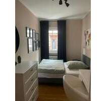 WG-Zimmer in Frankfurt am Main 899,00 € 15 m²