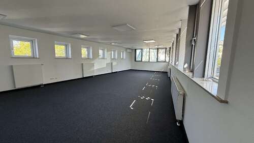 Foto - Büro in Solingen 869,00 € 72.42 m²