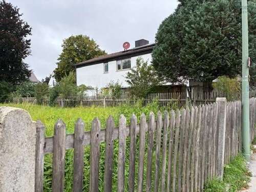 Foto - Grundstück zu verkaufen in München 1.395.000,00 € 671 m²