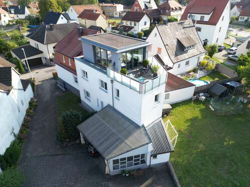 Foto - Haus zum Kaufen in Hirschaid 749.000,00 € 270 m²