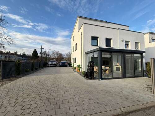 Foto - Haus zum Kaufen in Bad Krozingen 799.000,00 € 180 m²