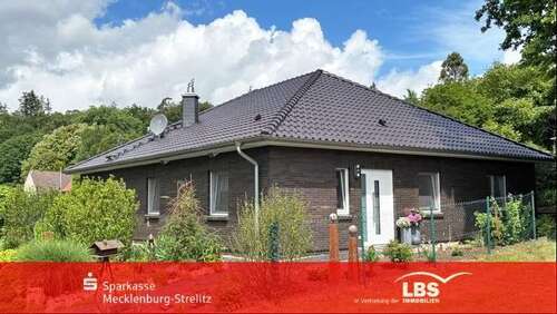 Foto - Haus zum Kaufen in Feldberger Seenlandschaft 450.000,00 € 149 m²
