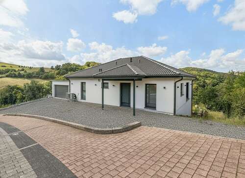 Foto - Haus zum Kaufen in Niederkirchen 895.000,00 € 248 m²