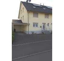 Haus zum Kaufen in Neuenburg am Rhein 699.000,00 € 221 m²