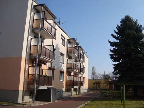 Foto - Wohnung zum Mieten in Barby 342,00 € 60 m²