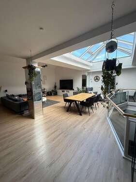 Foto - Wohnung zum Mieten in Eltmann 980,00 € 190 m²