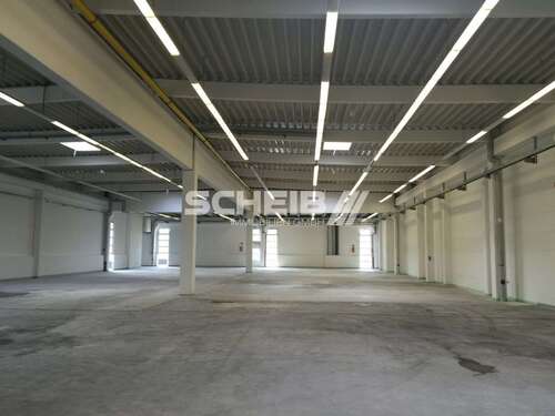 Foto - Halle in Öhringen 20.000,00 € 3716 m²