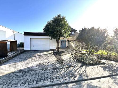 Foto - Haus zum Kaufen in Wiesloch 725.000,00 € 244 m²
