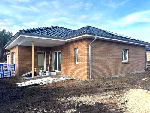 Foto - Haus zum Kaufen in Hambühren 399.000,00 € 105 m²