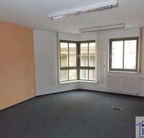 Büro in Zittau 624,00 € 104 m² - 624,00 EUR Kaltmiete, ca.  104,00 m² in Zittau (PLZ: 02763)