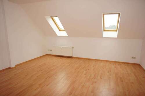 Foto - Wohnung zum Mieten in Chemnitz 348,00 € 69.55 m²