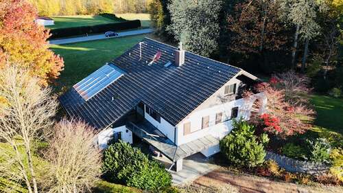 Foto - Haus zum Kaufen in Tiefenbach 479.000,00 € 300 m²