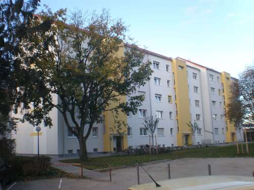 Foto - Wohnung zum Mieten in Fürstenfeldbruck 939,15 € 62.61 m²