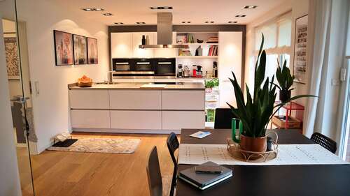 Foto - Wohnung zum Mieten in Düsseldorf 2.750,00 € 146 m²