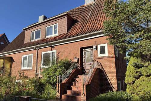 Foto - Haus zum Kaufen in Otterndorf 165.000,00 € 79.93 m²