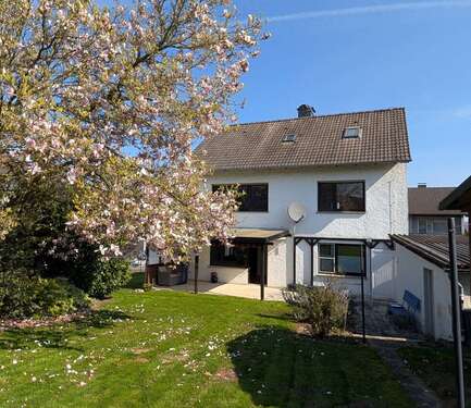 Foto - Haus zum Kaufen in Lemgo Brake 224.000,00 € 132 m²