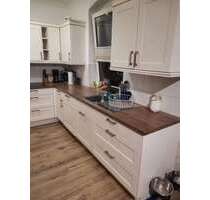 Wohnung zum Mieten in Niederwürschnitz 750,00 € 100 m²