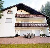 Haus zum Kaufen in Warmensteinach 650.000,00 € 436 m²