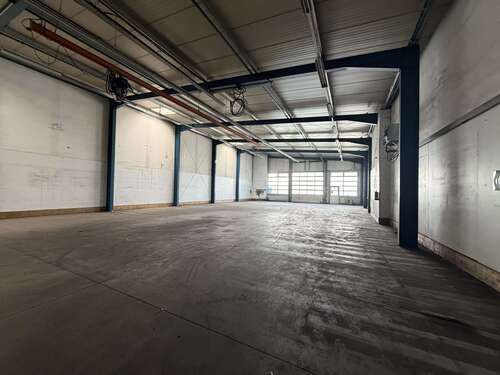 Foto - Halle in Duisburg 3.750,00 € 476 m²