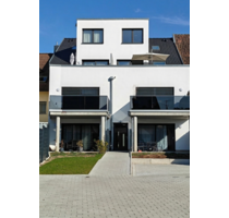 Wohnung zum Kaufen in Schorndorf 359.000,00 € 79.41 m²